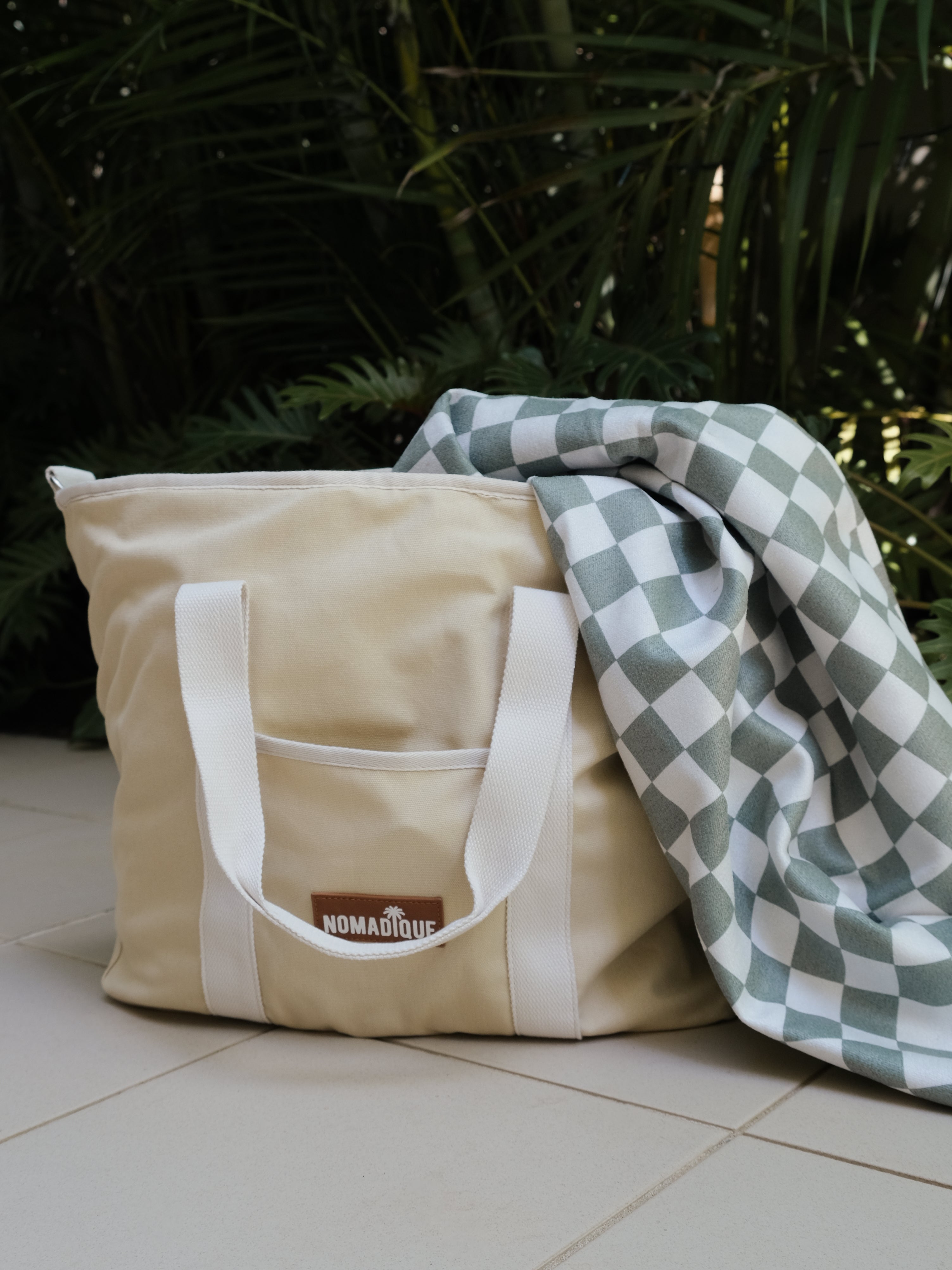 Large Cooler Tote Beach Bag Beige - CLEARANCE!