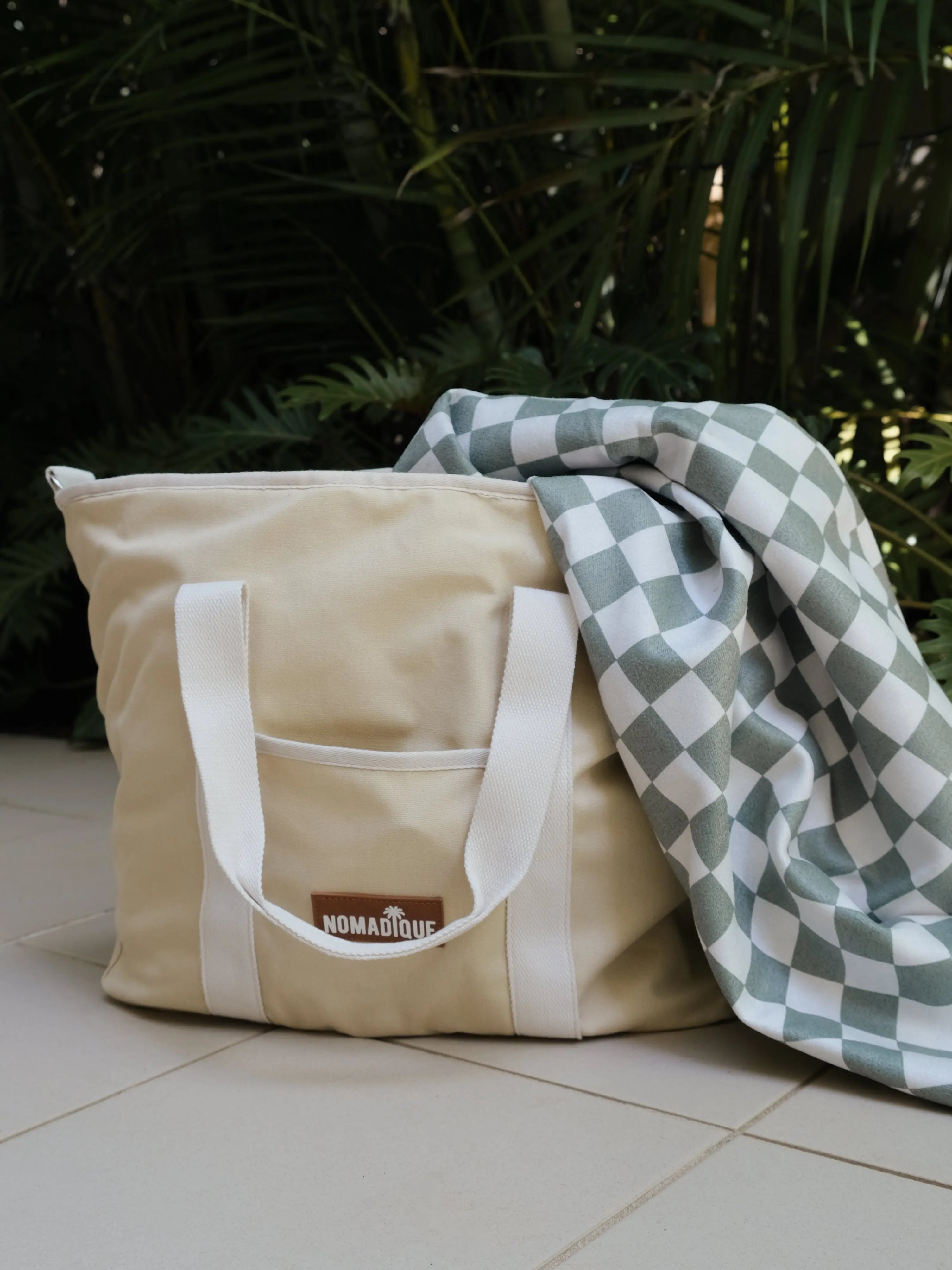 Large Cooler Tote Beach Bag Beige - CLEARANCE! Nomadique Co