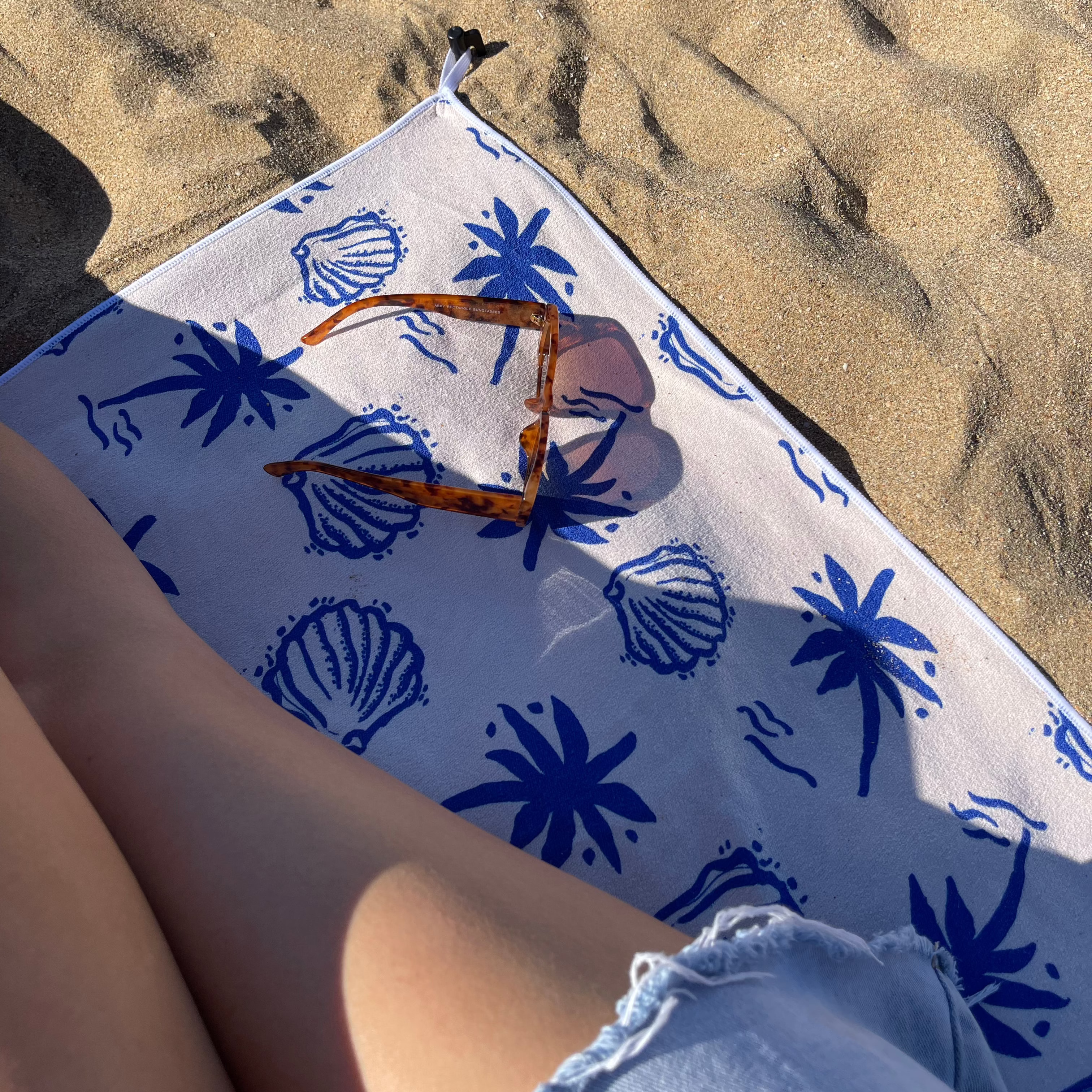 Santorini Beach Towel With Pocket