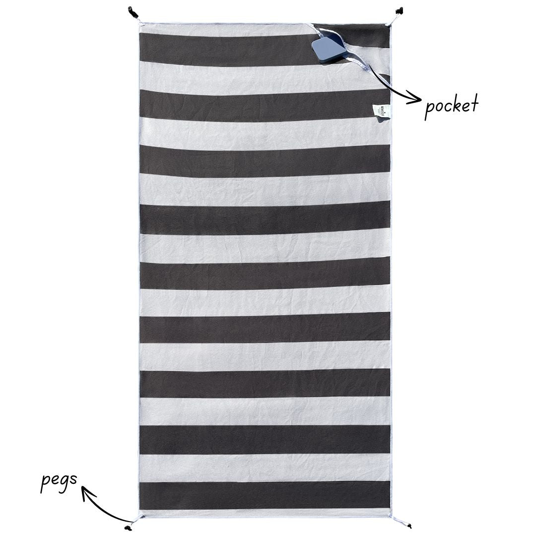 black_and_white_stripe_beach_towel_with_zip_pocket_and_pegs_australia_5