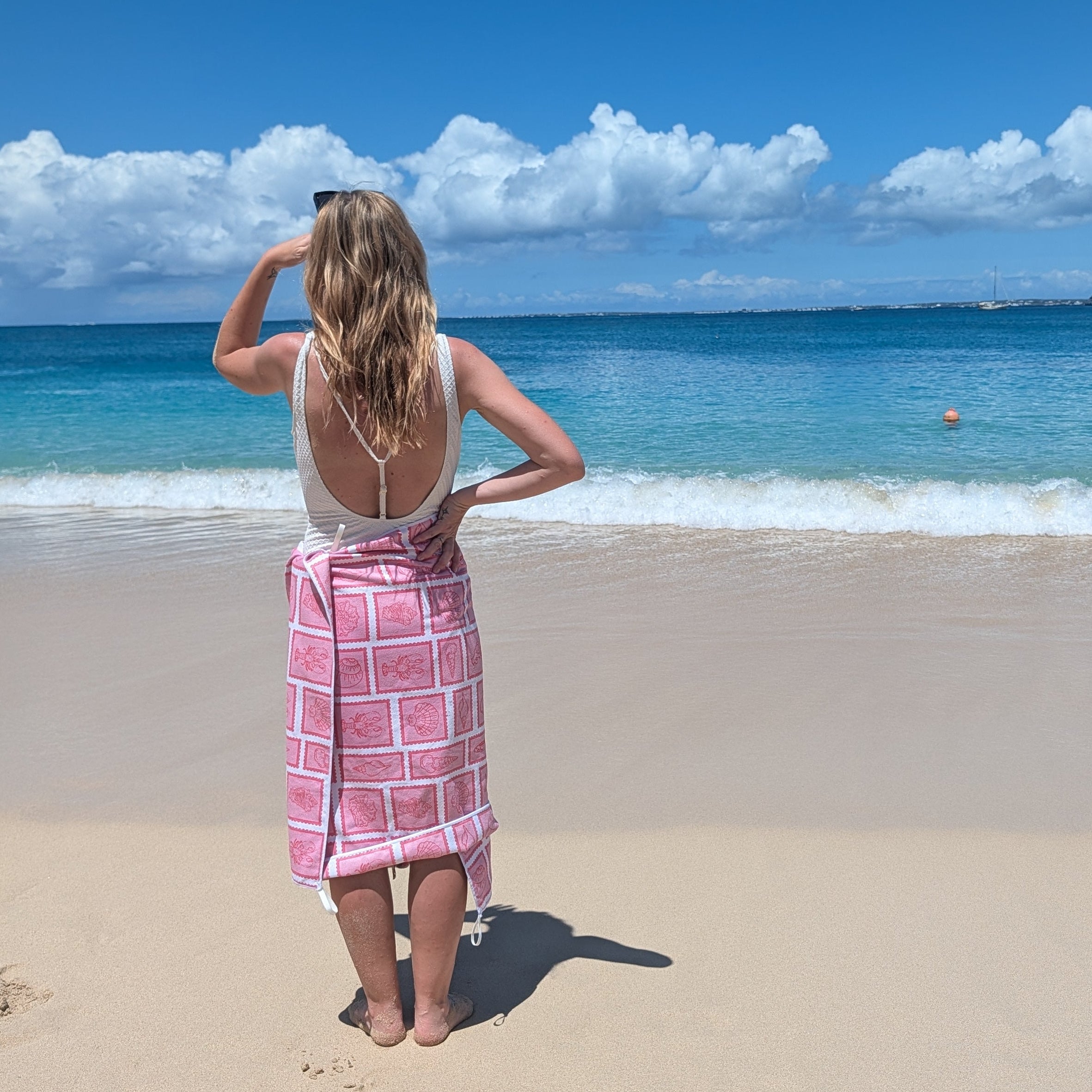 Tahiti Sand Free Beach Towel With Pocket